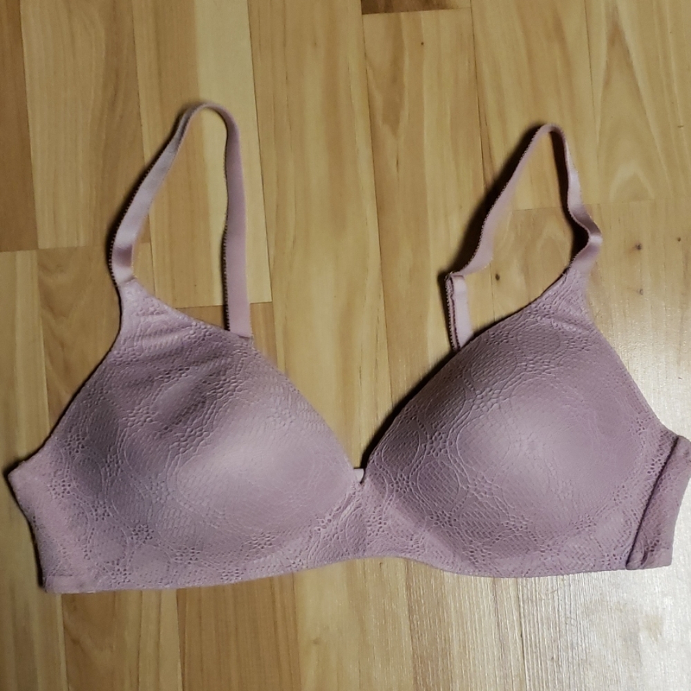 Victoria's Secret IPEX Lined No Wire 38B